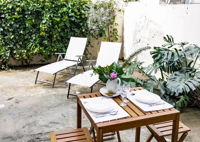 Sunny Patio Apartamento