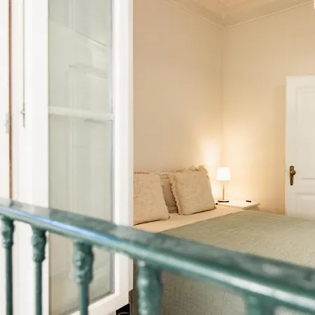 Sunny Patio Lejlighed